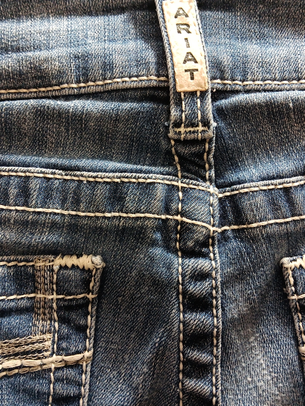 Ariat Woman's Real Denim Jeans with Branded Button - Picture 4 of 9